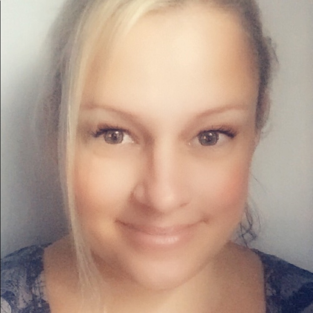 Meet your Posher, Amy